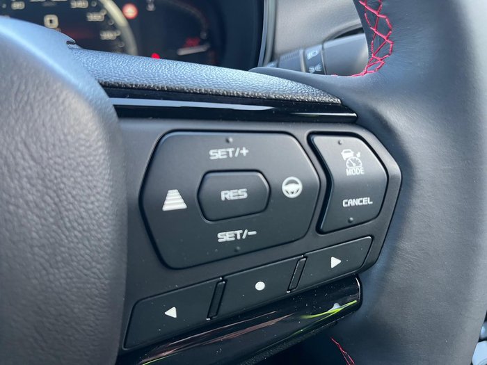 2025 Isuzu D-MAX X-TERRAIN