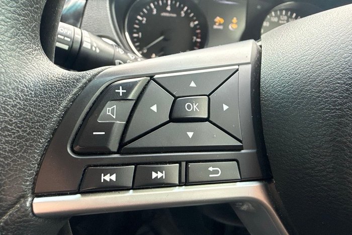 2020 Nissan X-TRAIL ST