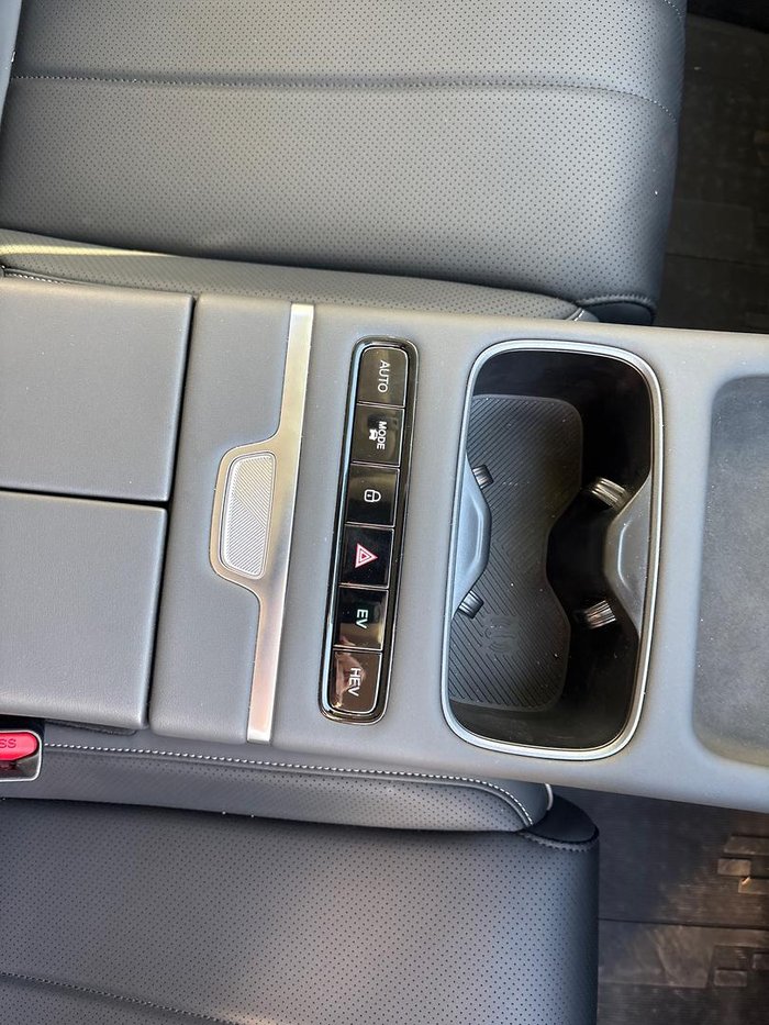 2025 Jaecoo J7 SHS Track