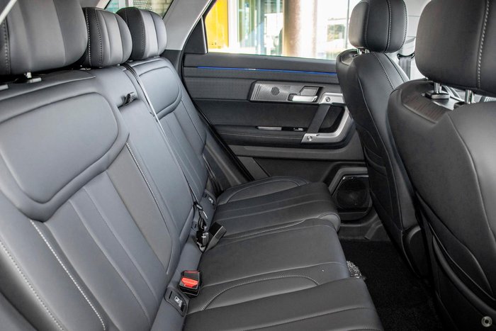 2025 Jaecoo J7 SHS Track