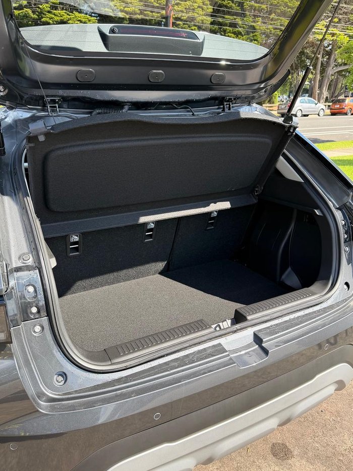 2025 Suzuki Fronx Hybrid KW Grandeur Grey Pearl Metallic