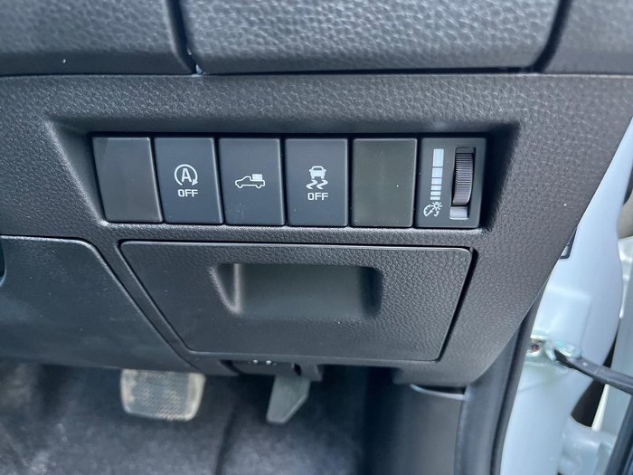 2025 Isuzu D-MAX LS-U