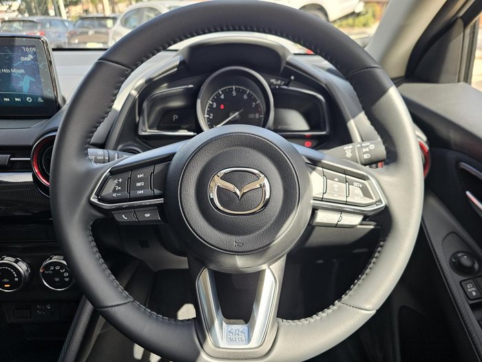 2025 Mazda 2 G15 Evolve