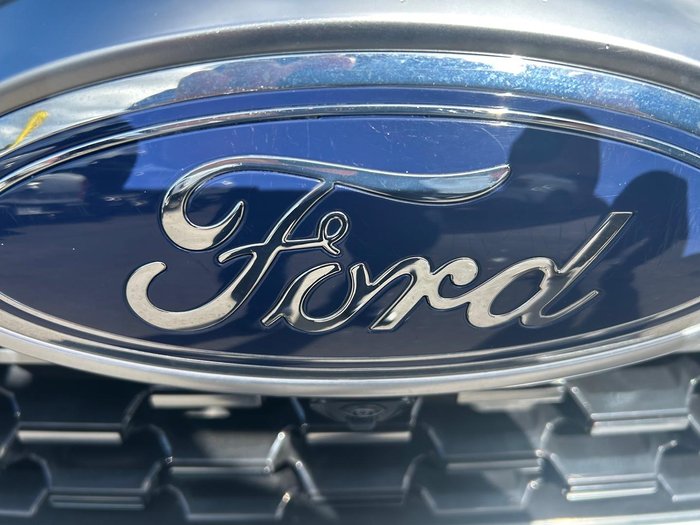 2023 Ford Everest Platinum