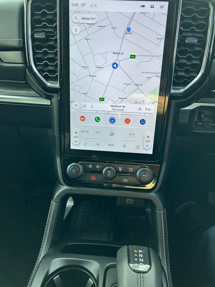 2023 Ford Everest Platinum