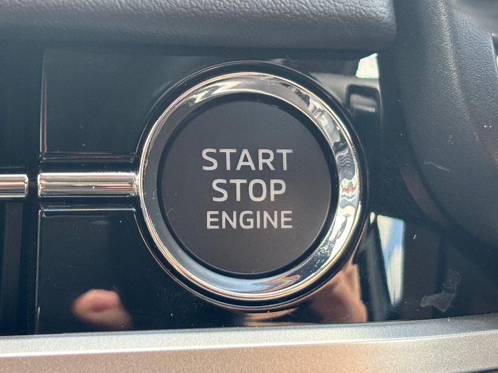 2024 Mitsubishi Outlander Exceed