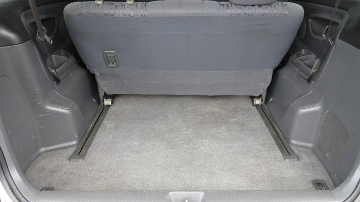 2003 Toyota Tarago GLi ACR30R Powder White