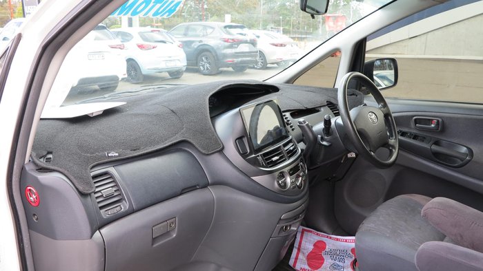 2003 Toyota Tarago GLi ACR30R Powder White