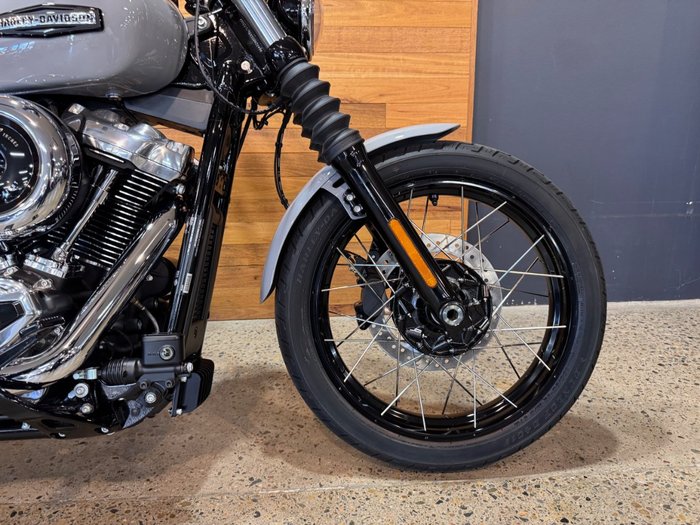 2025 Harley-davidson 2025 HARLEY-DAVIDSON 1700CC FXBB STREET BOB (117) CRUISER Grey