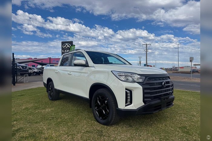 2025 KGM Musso ELX