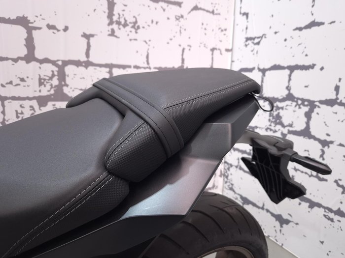 2022 Honda CB650R CB Blue