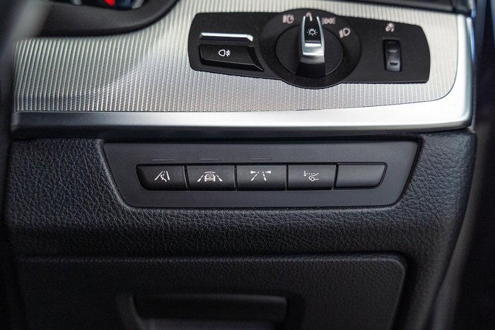 2016 BMW M5 F10 LCI Black