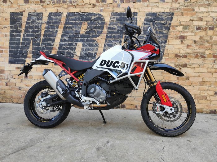 2024 DUCATI DESERT X RALLY DUAL PURPOSE BIANCO TRICOLOR