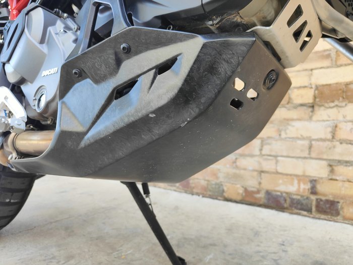 2024 DUCATI DESERT X RALLY DUAL PURPOSE BIANCO TRICOLOR