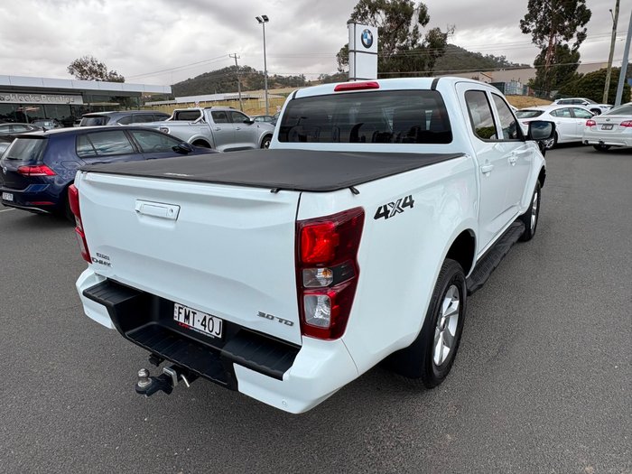 2024 Isuzu D-MAX LS-M