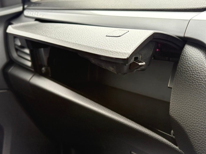 2024 Isuzu D-MAX LS-M