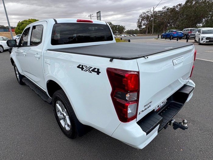 2024 Isuzu D-MAX LS-M