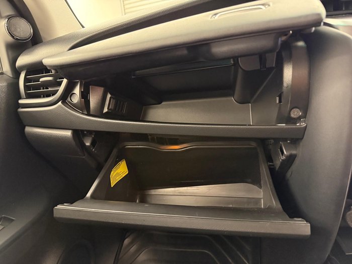 2024 Toyota Fortuner GX GUN156R 4X4 Dual Range Glacier White