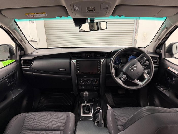 2024 Toyota Fortuner GX GUN156R 4X4 Dual Range Glacier White