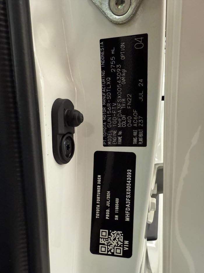 2024 Toyota Fortuner GX GUN156R 4X4 Dual Range Glacier White