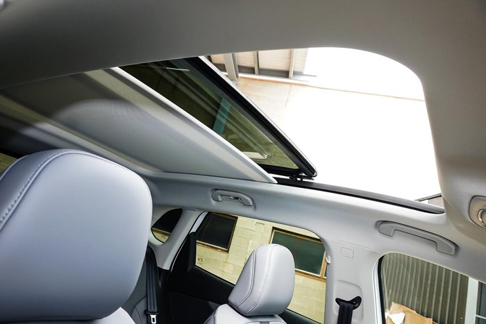 2025 MG MGS5 EV Essence 62