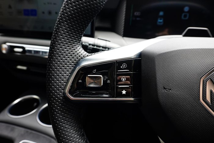 2025 MG MGS5 EV Essence 62