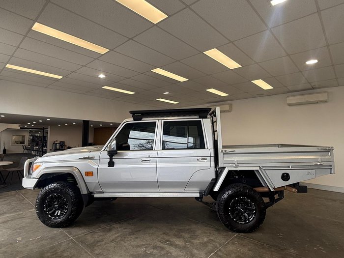 2023 Toyota Landcruiser GXL