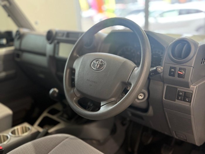 2023 Toyota Landcruiser GXL