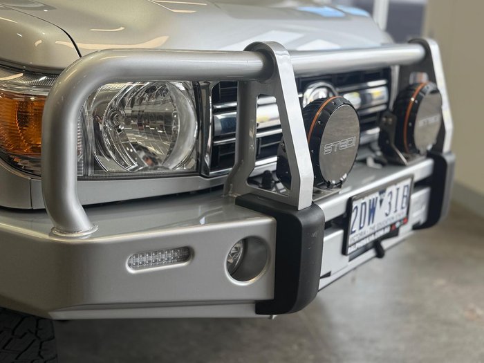 2023 Toyota Landcruiser GXL