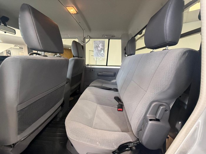 2023 Toyota Landcruiser GXL