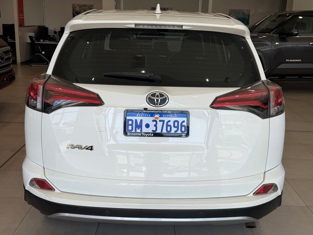 2018 Toyota RAV4 2WD PET 5DR CVT GX + Space Saver