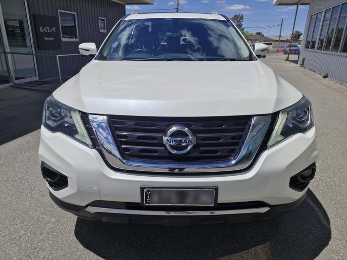 2017 Nissan Pathfinder Ti