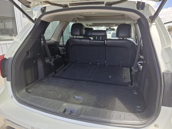 2017 Nissan Pathfinder Ti