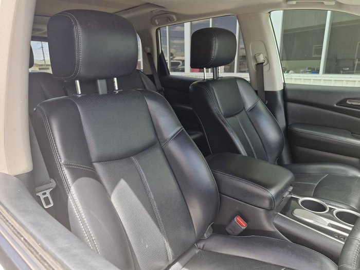 2017 Nissan Pathfinder Ti