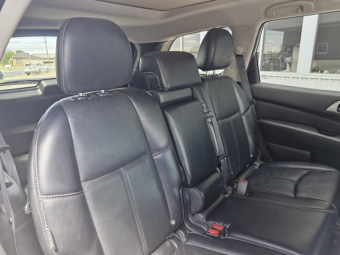 2017 Nissan Pathfinder Ti