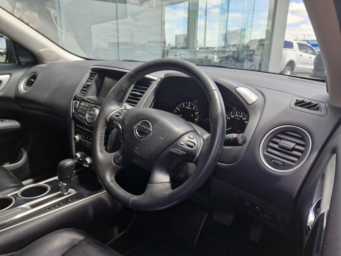 2017 Nissan Pathfinder Ti