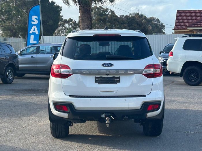 2021 Ford Everest Ambiente