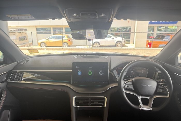 2025 BYD SEALION 6 Essential