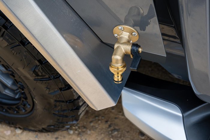 2025 Isuzu D-MAX LS-U