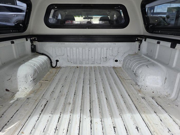 2013 Isuzu D-MAX LS-M