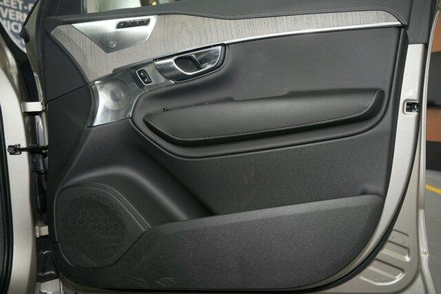 2023 Volvo XC90 Ultimate B6 Bright