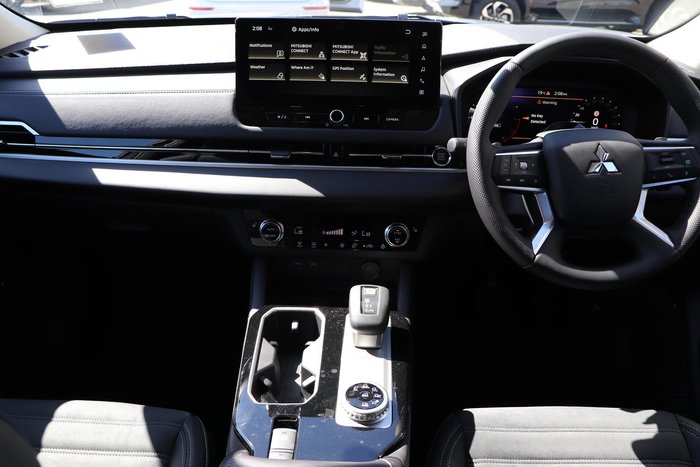 2025 Mitsubishi Outlander Aspire