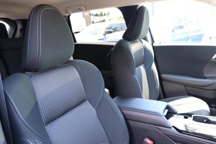 2025 Mitsubishi Outlander LS