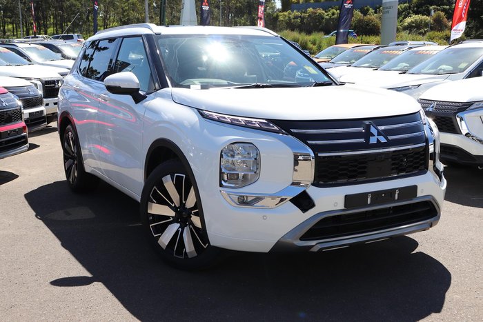 2025 Mitsubishi Outlander Exceed