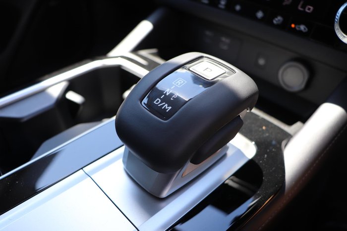 2025 Mitsubishi Outlander LS