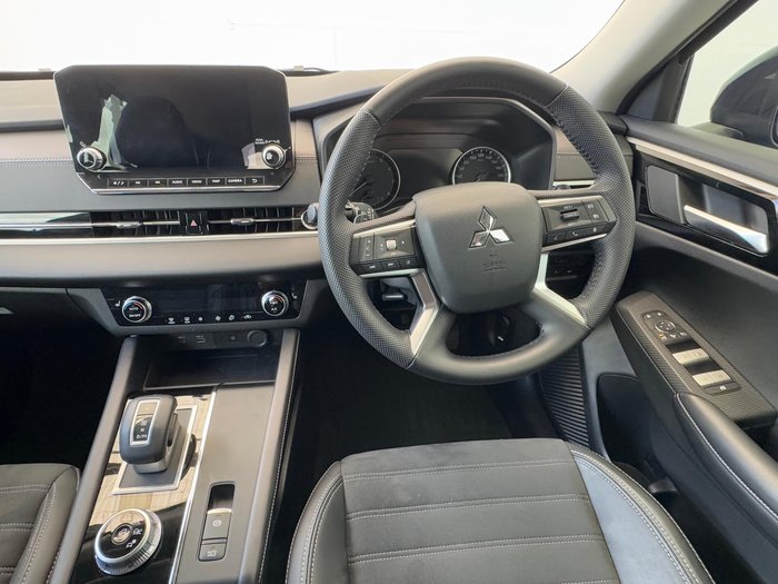 2023 Mitsubishi Outlander Aspire