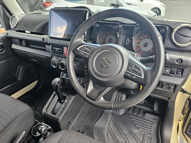 2025 Suzuki Jimny XL JJ 4X4 Dual Range CREAM