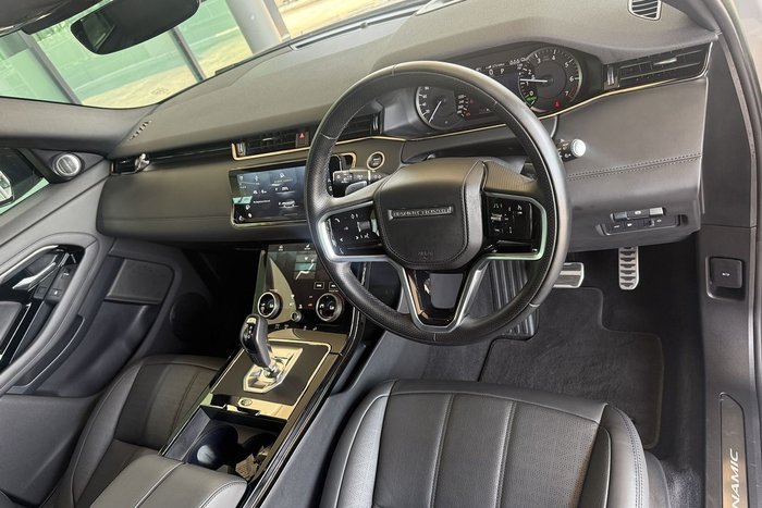 2023 Land Rover Range Rover Evoque P300e Dynamic HSE