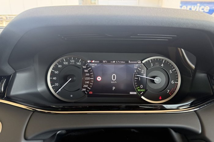 2023 Land Rover Range Rover Evoque P300e Dynamic HSE