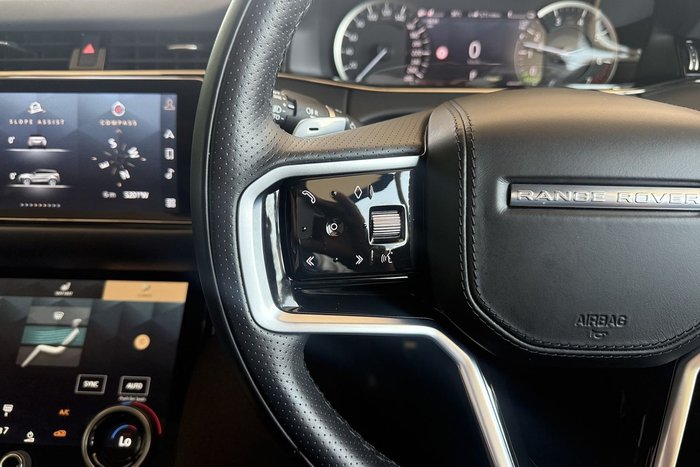 2023 Land Rover Range Rover Evoque P300e Dynamic HSE